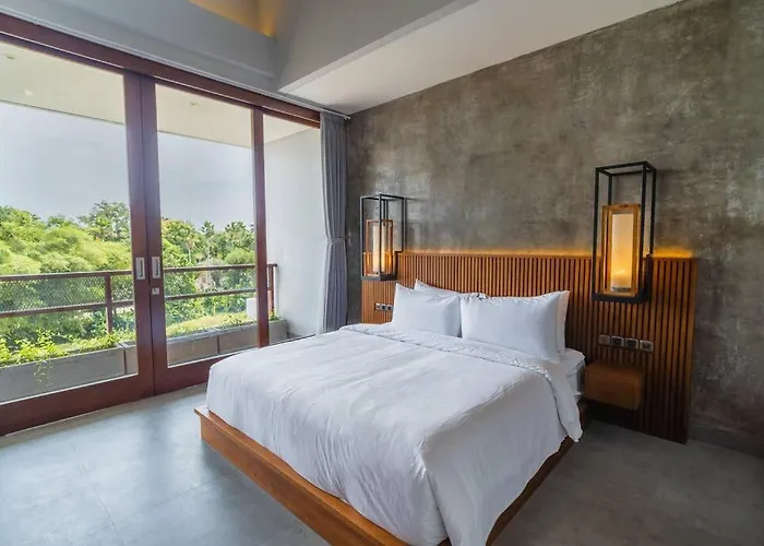 Tranquil Ricefield View: 2br In Villa Canggu